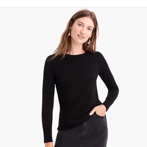 J. Crew Sweaters - NWT J. Crew black medium cashmere pullover Sweater